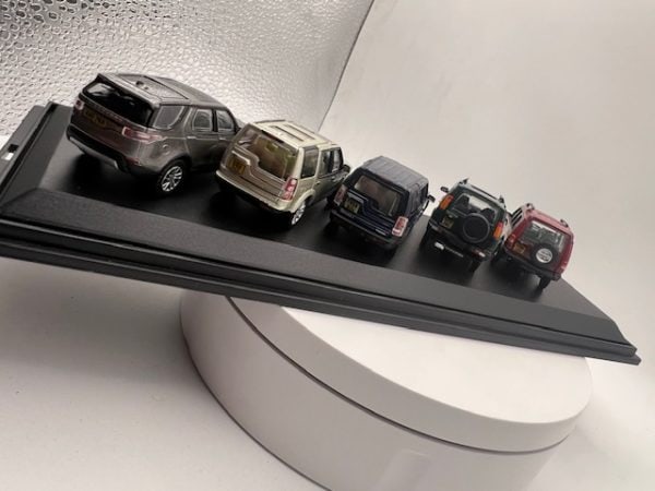 Land Rover Discovery 5 Piece Diecast Model Set - Image 7